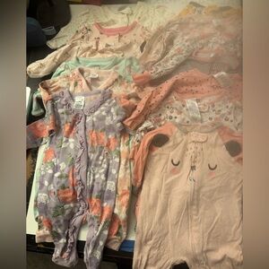 Lot 7 ea Zipper and 6 Button up, PJs Bodysuit 3-6 Months Baby Girl Gerber mix